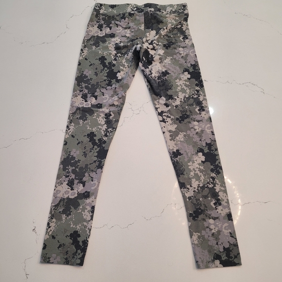 Aeropostale Leggings - women's size Large - Picture 2 of 12